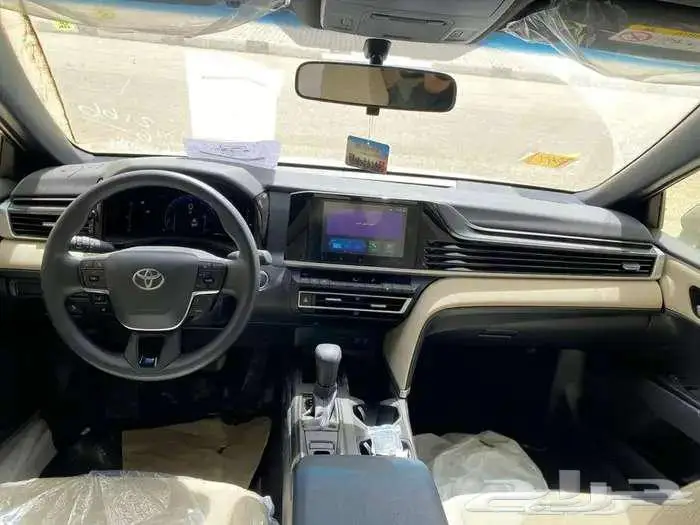 تويوتا كامري E 2025 2