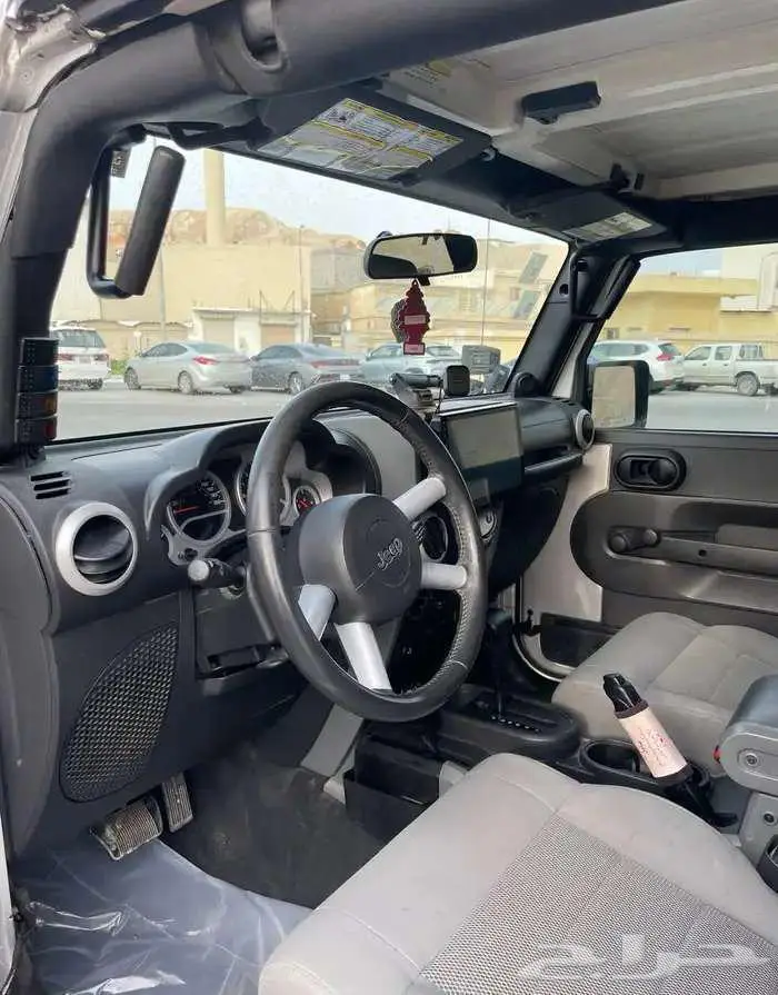 جيب رانجلر 2008 ماشي 122 الف 3