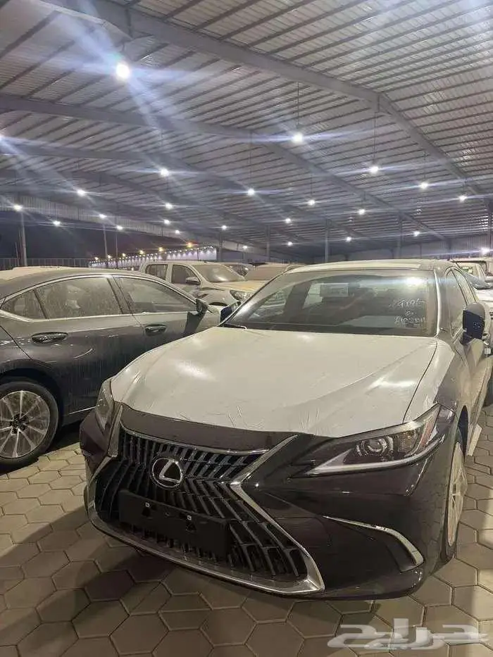 لكزس ES250 AA موديل 2025 0