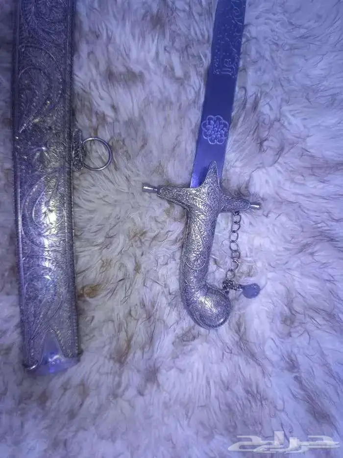 للبيع سيف جوهر مزخرف 0