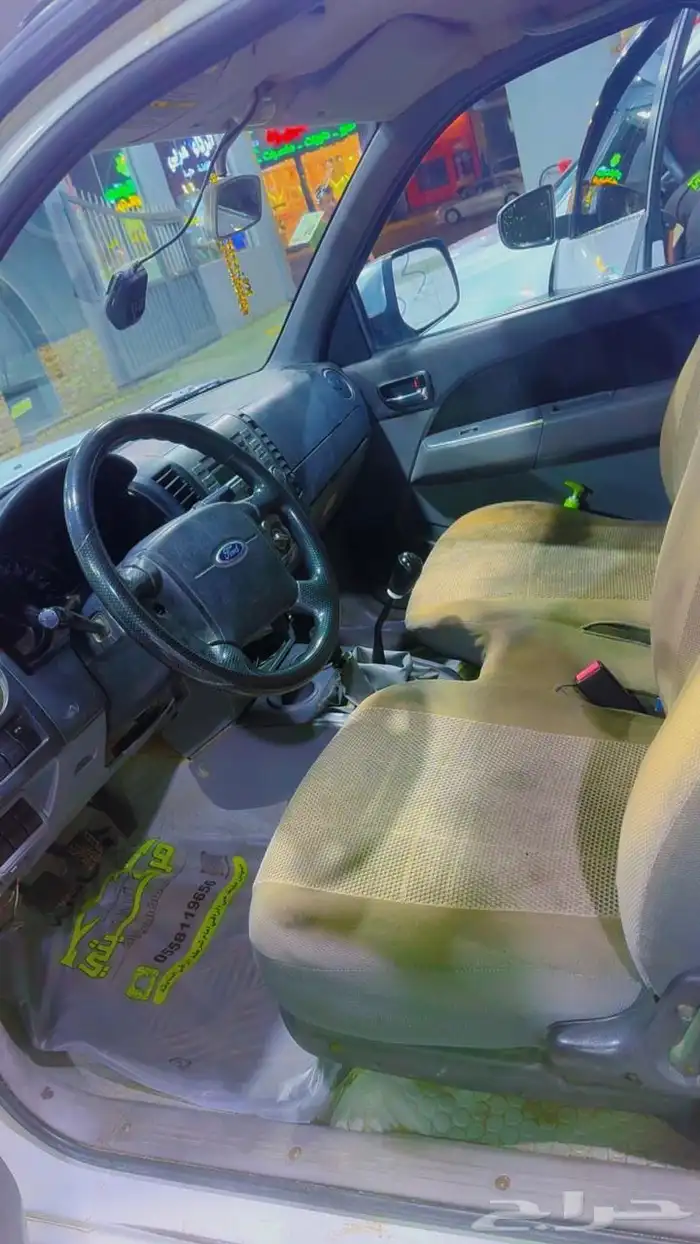 سيارة رحلات بجميع مستلزماتها من طبخ ورحلات مشروع جاهز للبيع 4