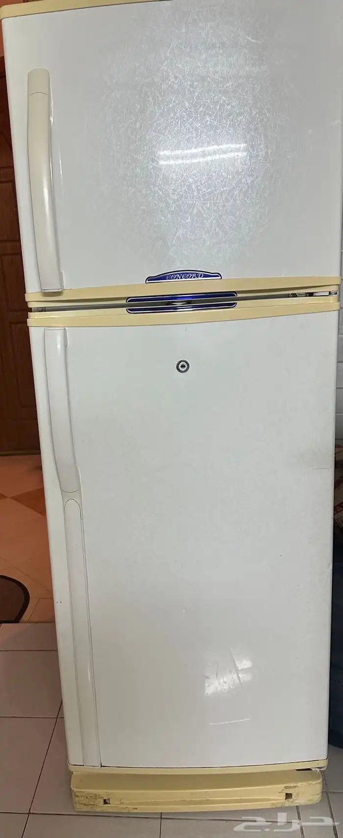 ثلاجه ابيض للبيع 1