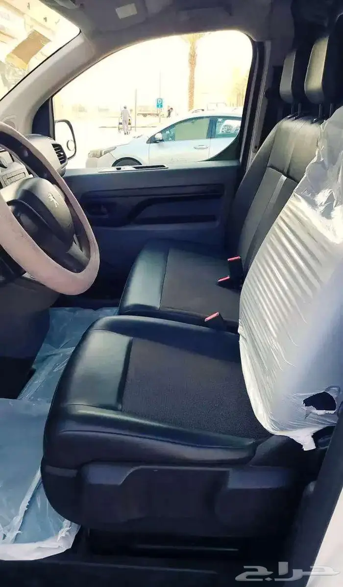 Peugeot Expert 2022   Used Van for Sale (Fully Maintained) 5