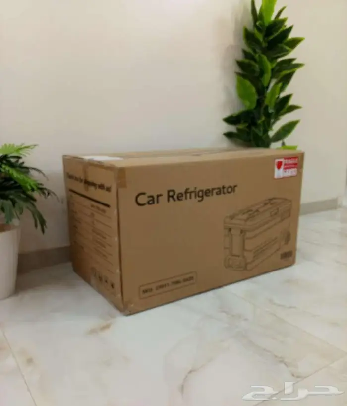 ثلاجة سيارة جديده بالكرتون(74) لتر 9
