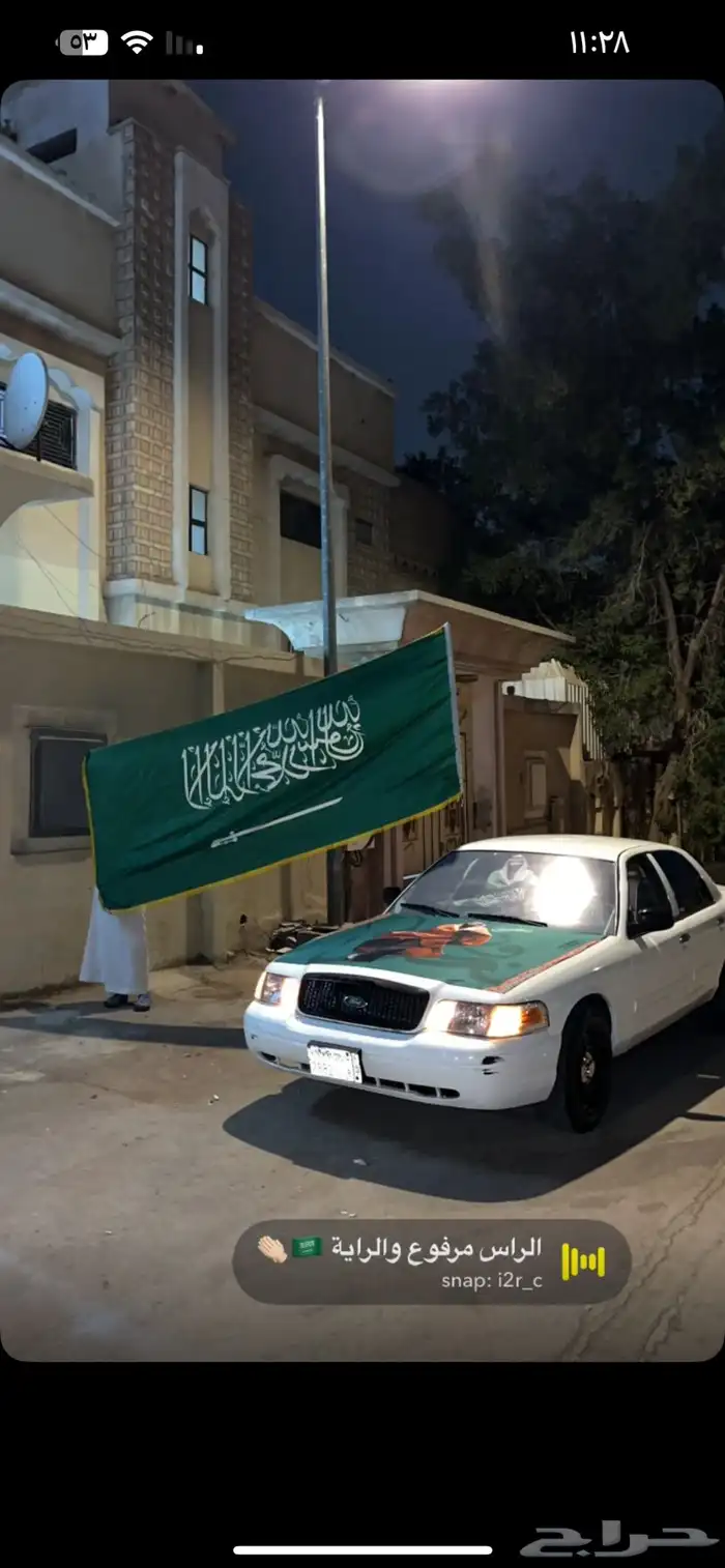 فورد فكتوريا 2011 2
