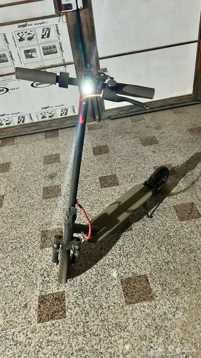 سكوتر وارد نيازي 0