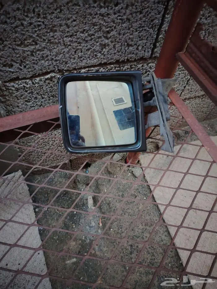 قطع متنوعة للمرسيدس والنيسان الصني 5