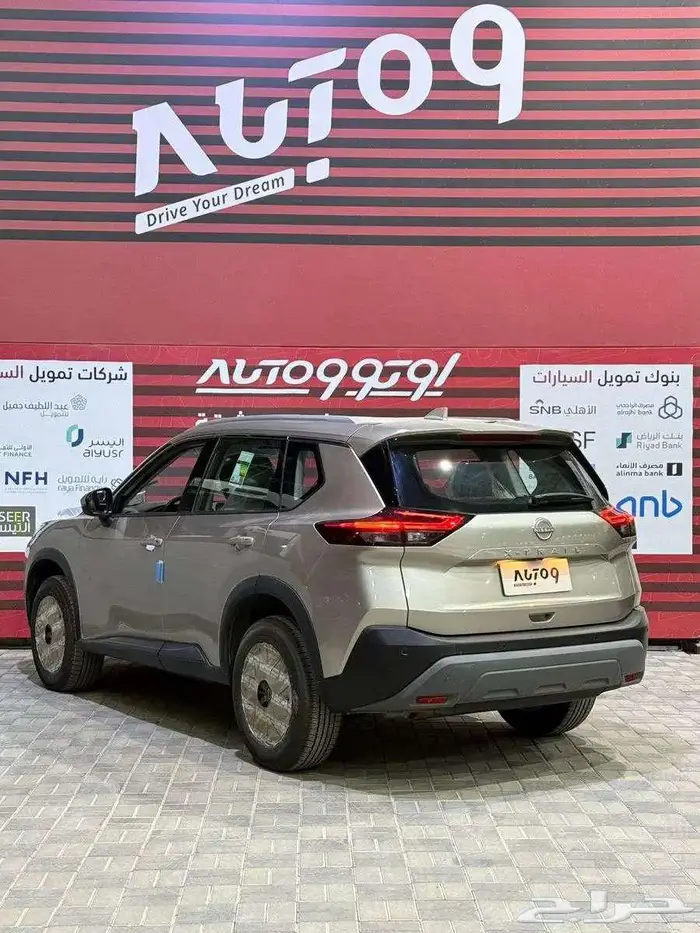 نيسان اكستريل 2025 دبل خمس مقاعد 4