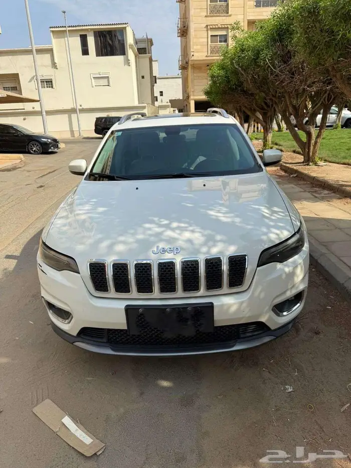 جيب شيروكي ليمتد موديل 2019 نظيف 0