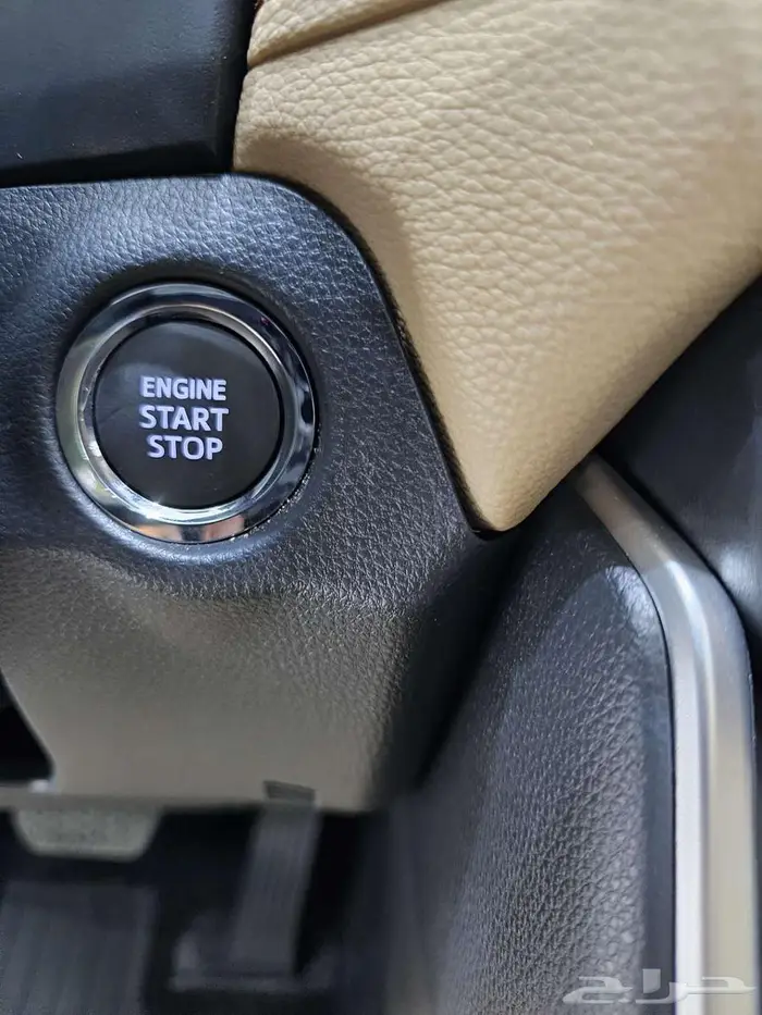 تويوتا راف 4موديل 2025 XLE 19