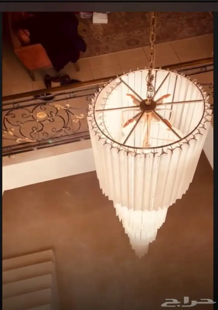 ثريا فاخره تعليق من سقف السطح للدور الأرضي 6
