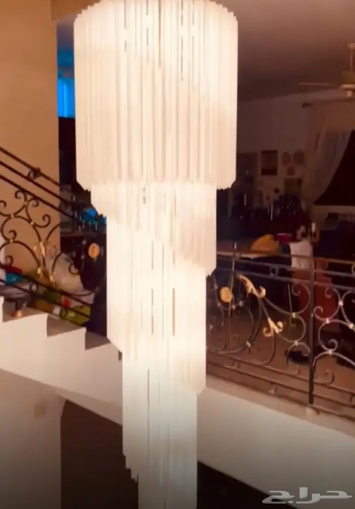 ثريا فاخره تعليق من سقف السطح للدور الأرضي 3