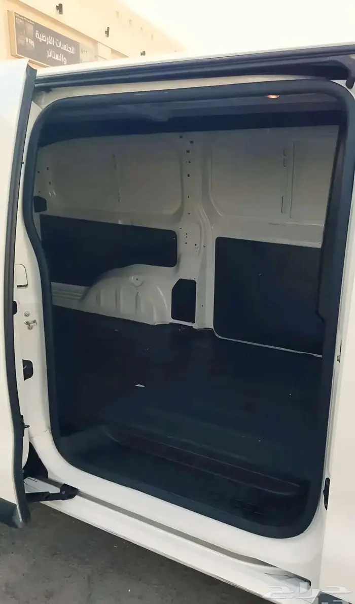 Peugeot Expert 2022   Used Van for Sale (Fully Maintained) 11