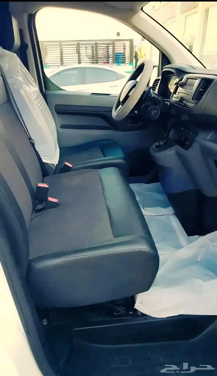 Peugeot Expert 2022   Used Van for Sale (Fully Maintained) 9