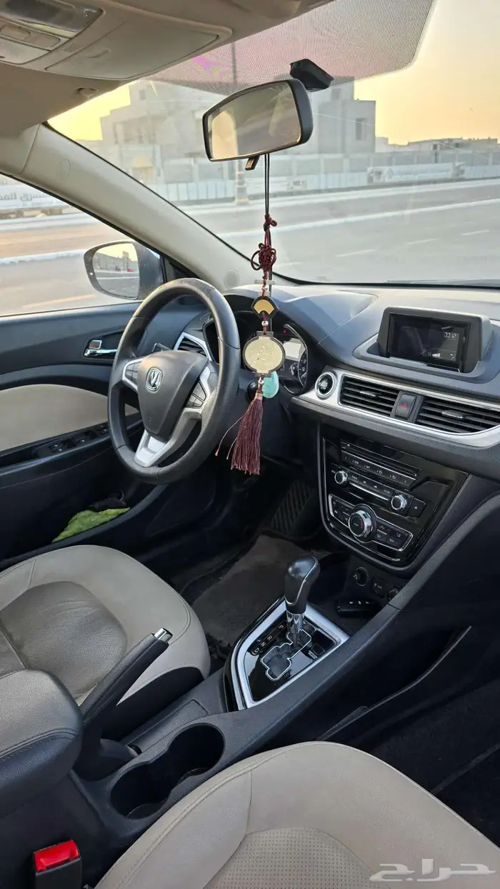 2019 شانجان v7 18
