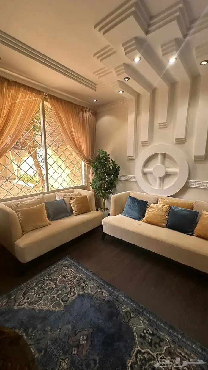 فيلا مميزة 299m حي الحزم مؤثثه جاهزه لقطه 6