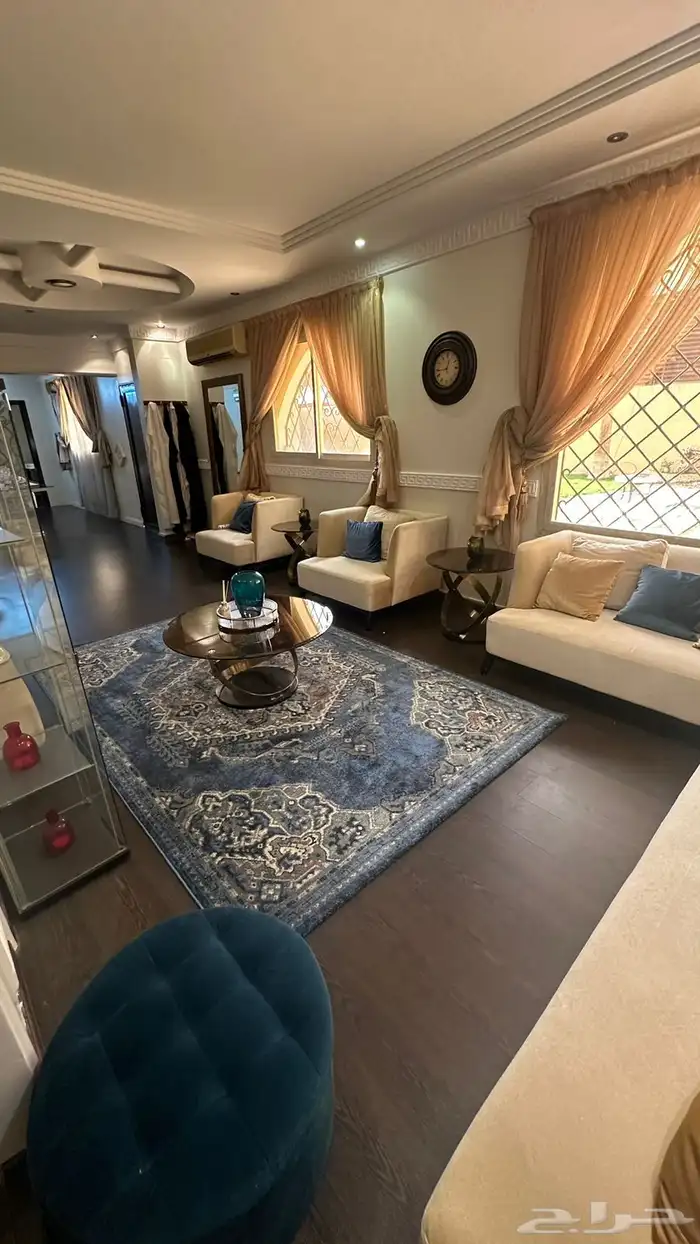 فيلا مميزة 299m حي الحزم مؤثثه جاهزه لقطه 4
