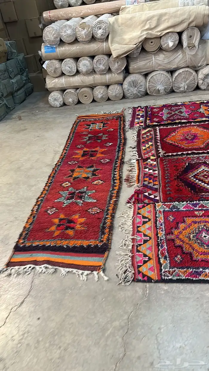 فرشات عراقي البدوي عمرها اكثر من 60. سنه 15