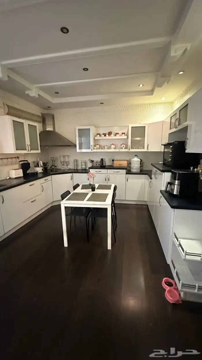 فيلا مميزة 299m حي الحزم مؤثثه جاهزه لقطه 3