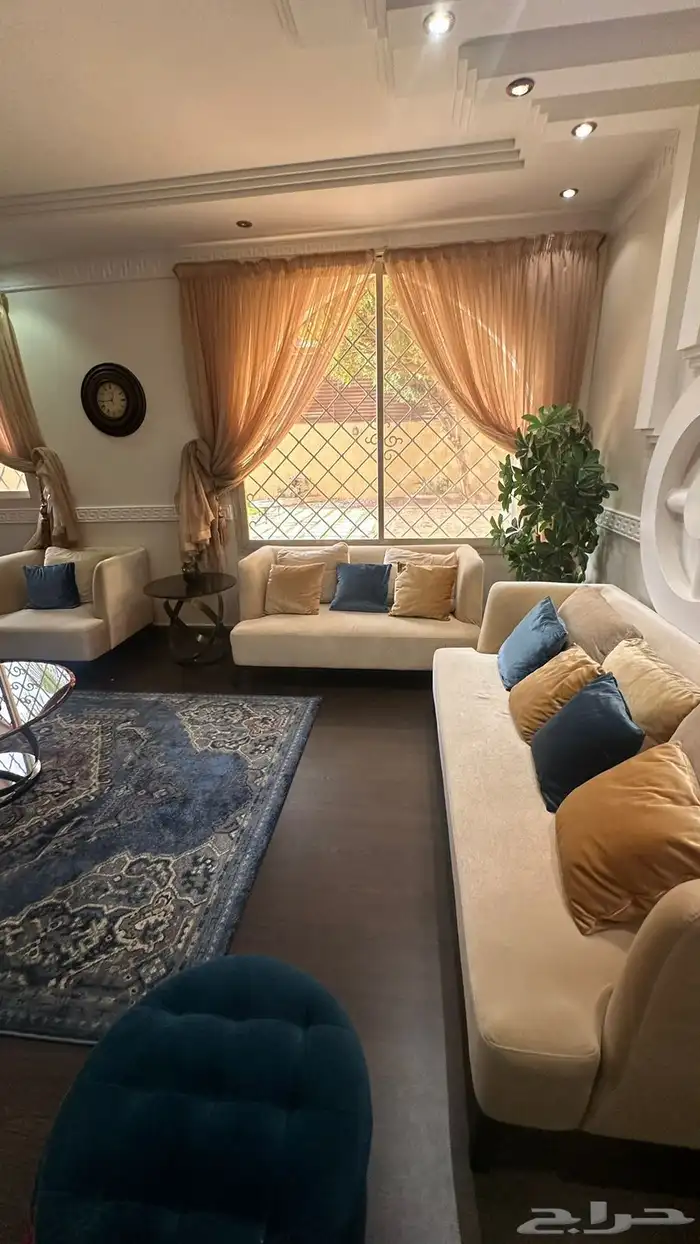 فيلا مميزة 299m حي الحزم مؤثثه جاهزه لقطه 5