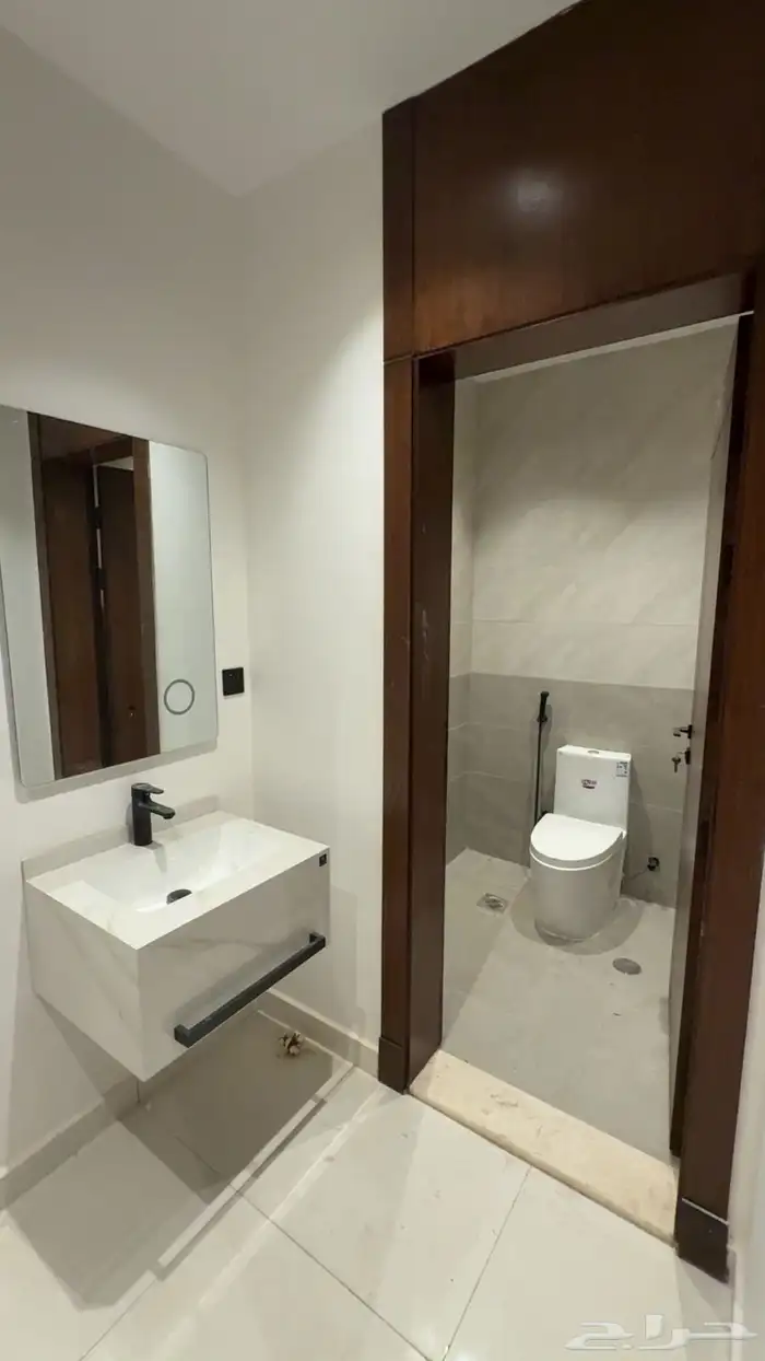 شقة 3 غرف للبيع بسعر مميز 6