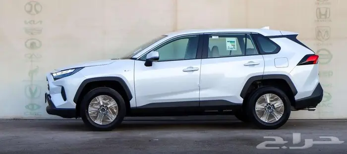تويوتا راف فور هايبرد LE4x4موديل 2025 28