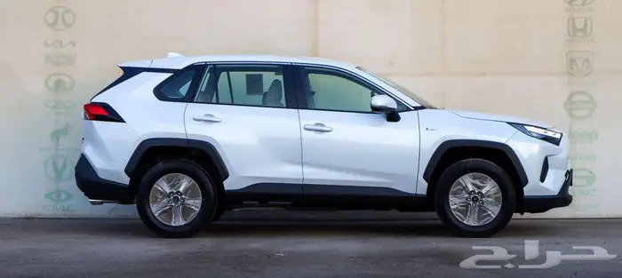 تويوتا راف فور هايبرد LE4x4موديل 2025 25