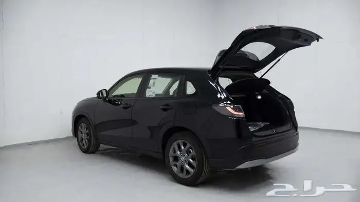 هوندا zrv lx2024 7