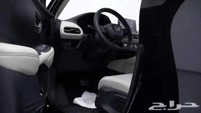 هوندا zrv lx2024 4