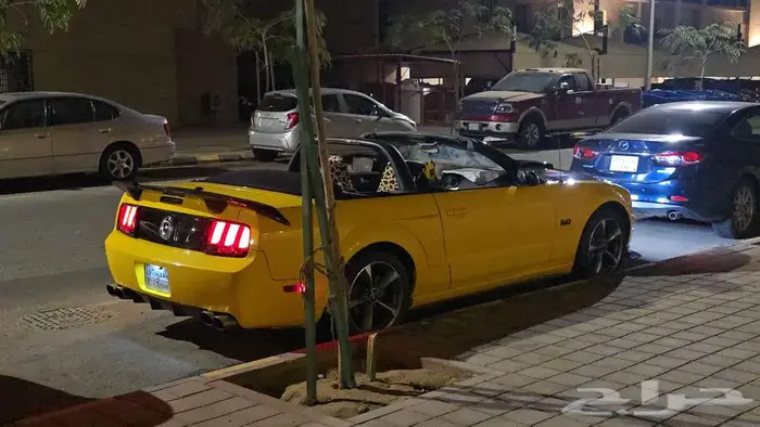 اسطبات خلفيه تركب على موستنج من 2005 الى 2010 حق الجديد 1