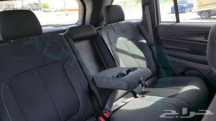 جيب جراند شيروكي لاريدو 2024 خليجي اصفار مع ضمان الوكيل 20