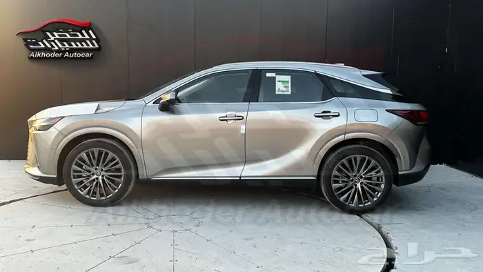 لكزس RX350 BH 2025 لدى شركة عبدالمجيد الخضر 2