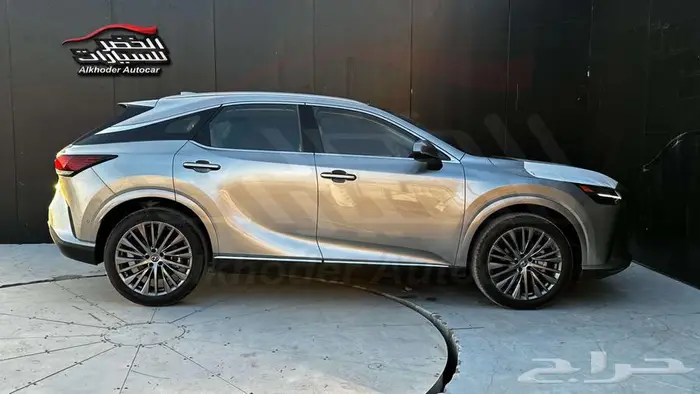 لكزس RX350 BH 2025 لدى شركة عبدالمجيد الخضر 6