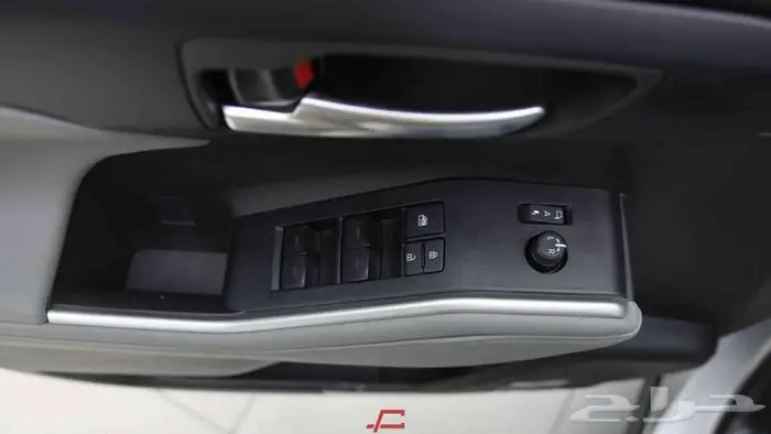 تتوفر فئات هايلاندر 2025 اصفارلمبيعات النقد والبنك بربح0.35 0