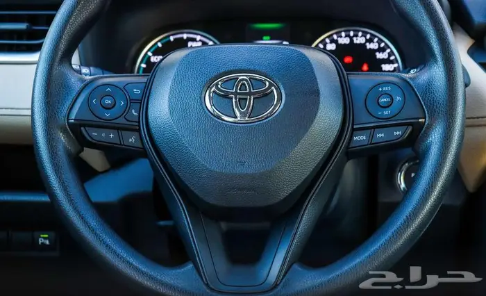 تويوتا راف فور هايبرد LE4x4موديل 2025 34