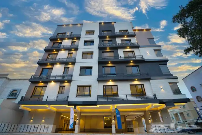 شقق 3 غرف فاخرة بحي المروة   موقع قريب وكل الخدمات حولك 0