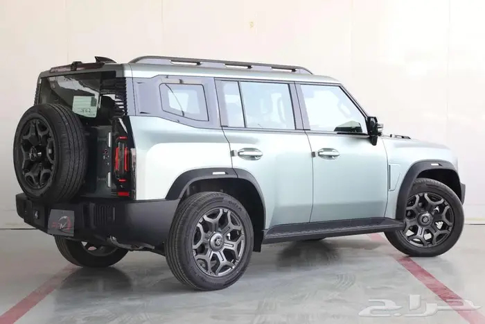 متوفر بكل الألوان و الداخليات جيتور T2 لاكجيري بلس 2026لدينا 1