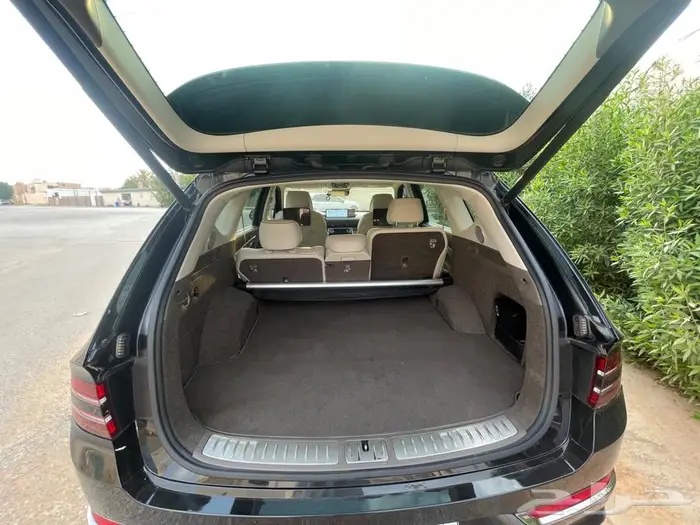 جينسيس gv80 2023 5