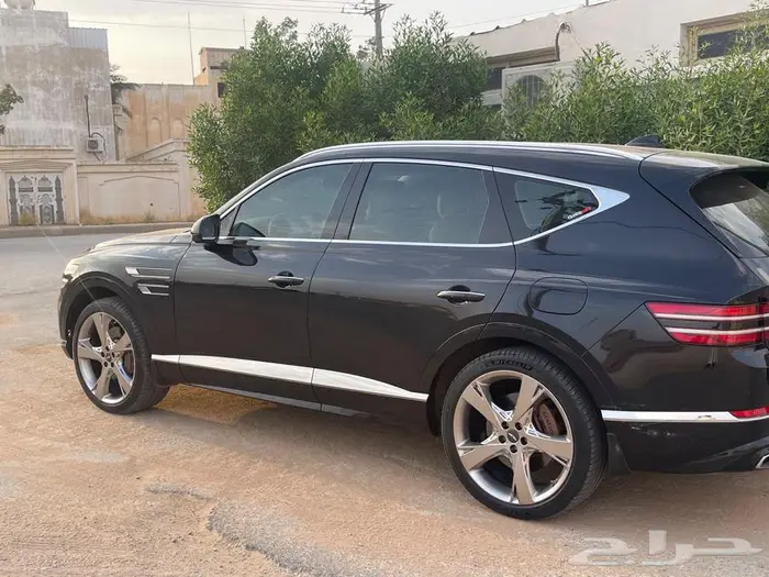 جينسيس gv80 2023 4