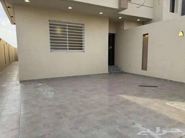 ادوار ارضية للبيع 4