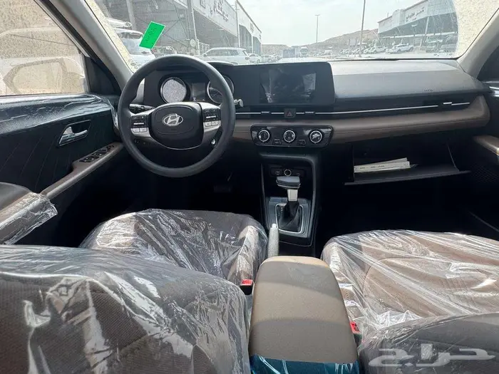 هيوانداى اكسنت فليت 1500 cc ابيض موديل 2026 9