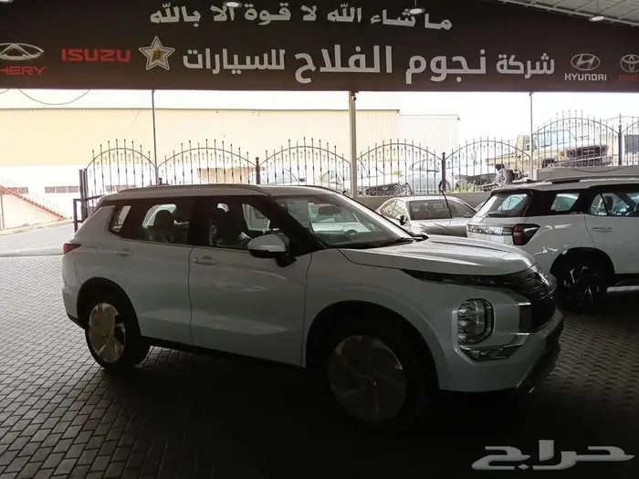 ميتسوبيشي اوتلاندر نص فل بلس م 2025 - سعودي 0