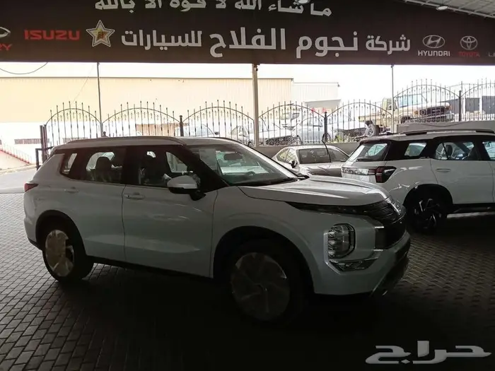 ميتسوبيشي اوتلاندر نص فل بلس م 2025 - سعودي 1