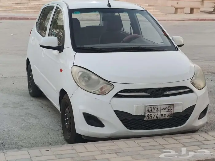 هيونداي i10 موديل 2013 مستعمل بحالة جيدة 12