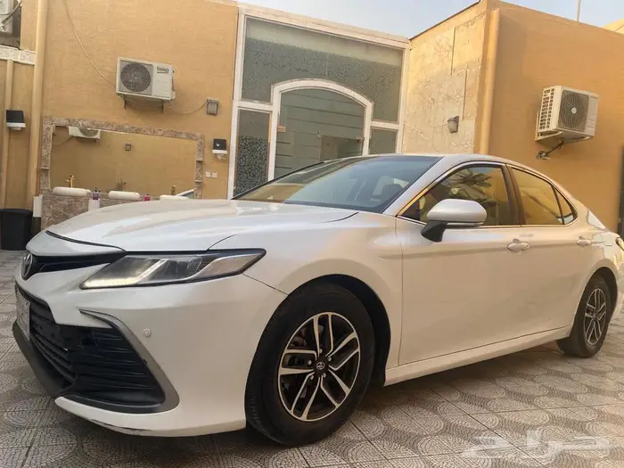 تويوتا كامري 2023 1