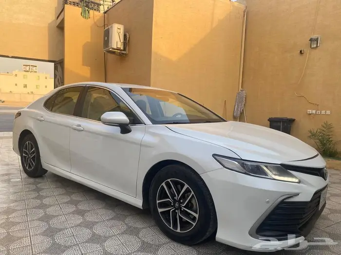 تويوتا كامري 2023 3