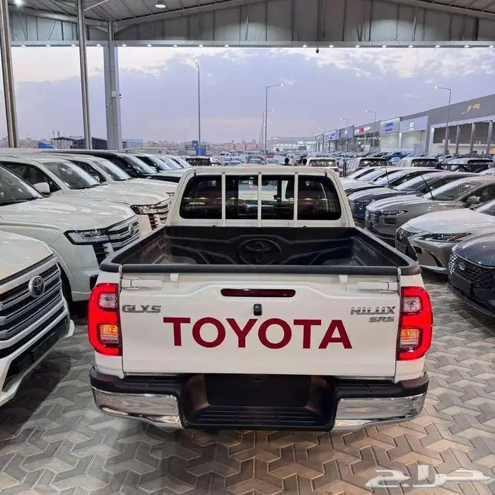 هايلوكس بريمي دبل فل كامل بصمه 2025 10