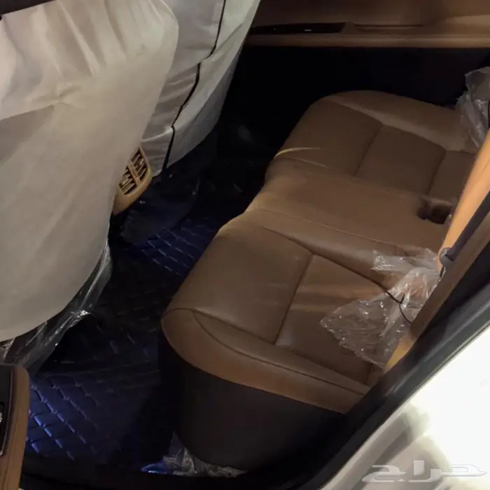 لكزس es350 موديل 2017 بحالة ممتازه 2