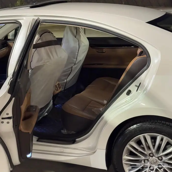 لكزس es350 موديل 2017 بحالة ممتازه 6