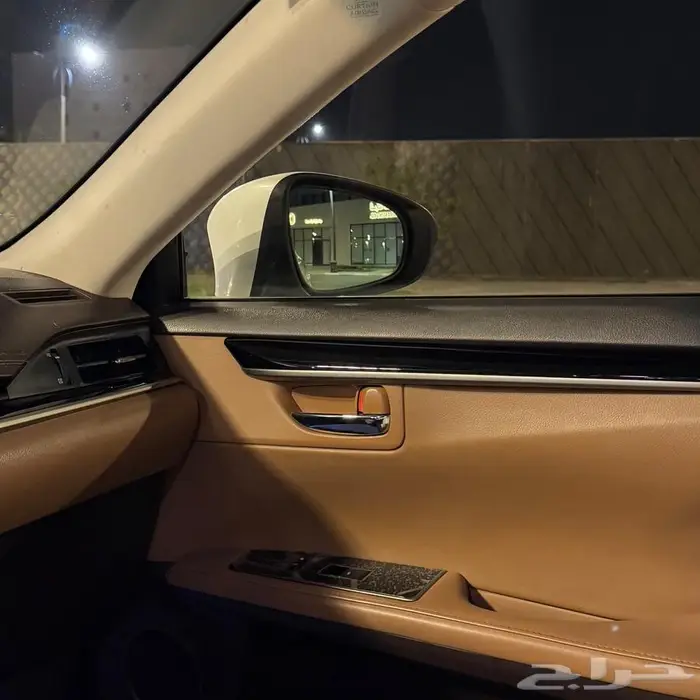 لكزس es350 موديل 2017 بحالة ممتازه 9